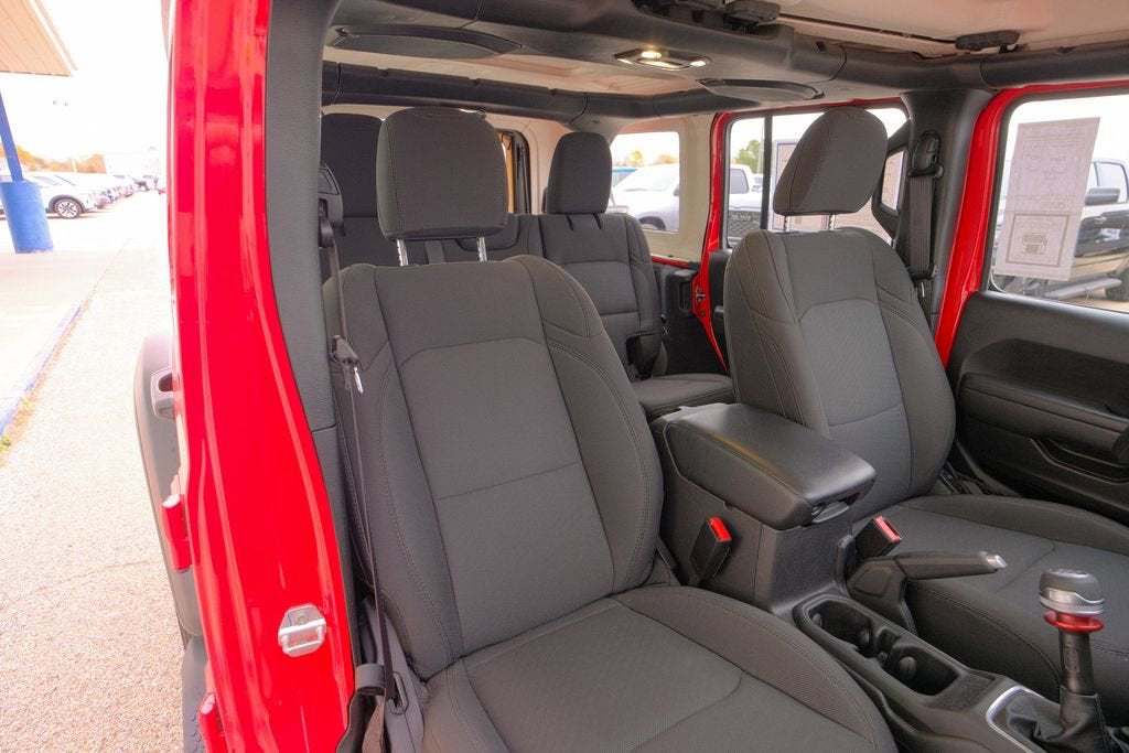 2022 Jeep Wrangler Unlimited Sport