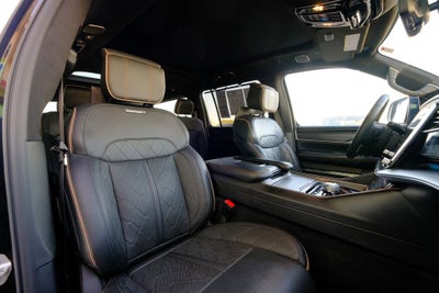 2023 Jeep Grand Wagoneer L Series III Obsidian