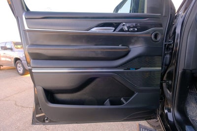 2023 Jeep Grand Wagoneer L Series III Obsidian