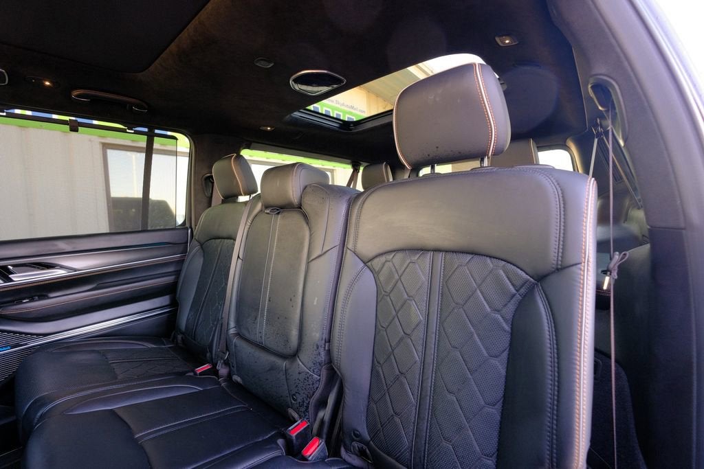 2023 Jeep Grand Wagoneer L Series III Obsidian