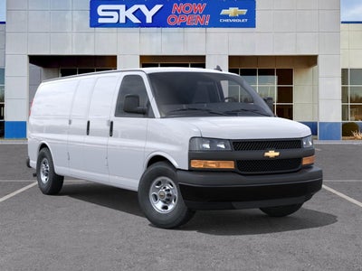 2025 Chevrolet Express Cargo 3500 WT
