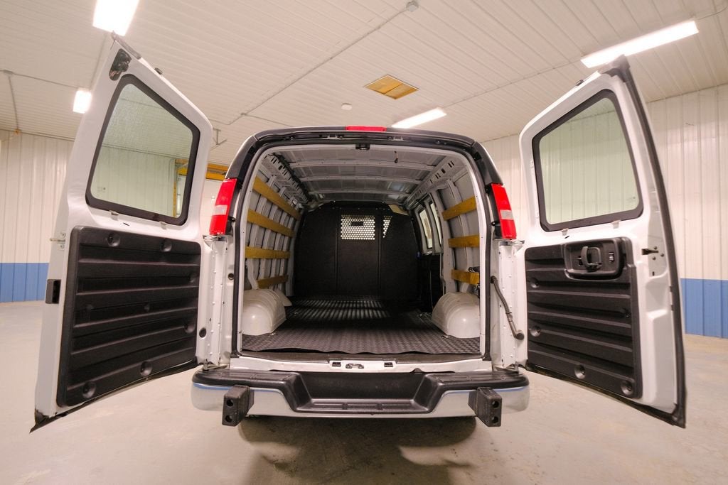 2024 GMC Savana Cargo 2500 Work Van