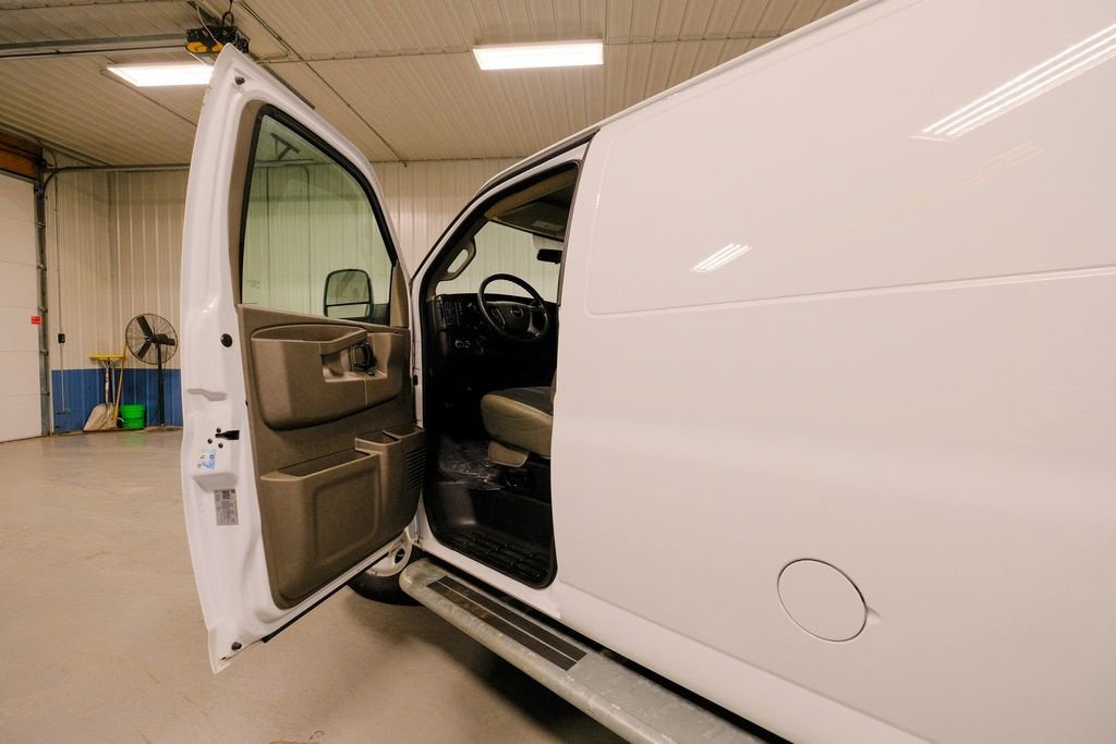2024 GMC Savana Cargo 2500 Work Van