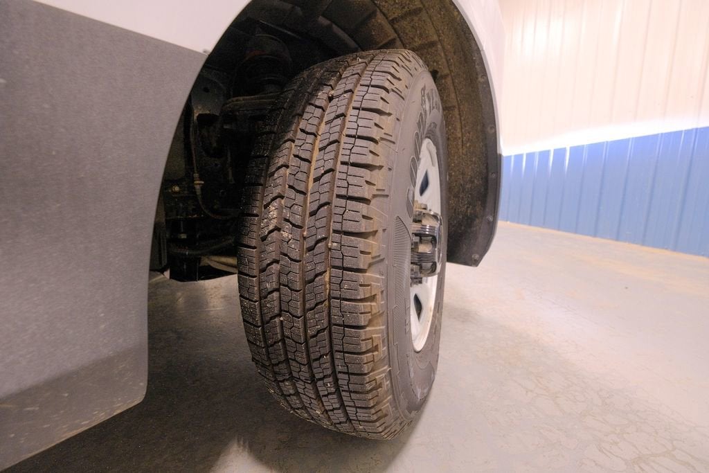 2025 Chevrolet BrightDrop 400 AWD 400