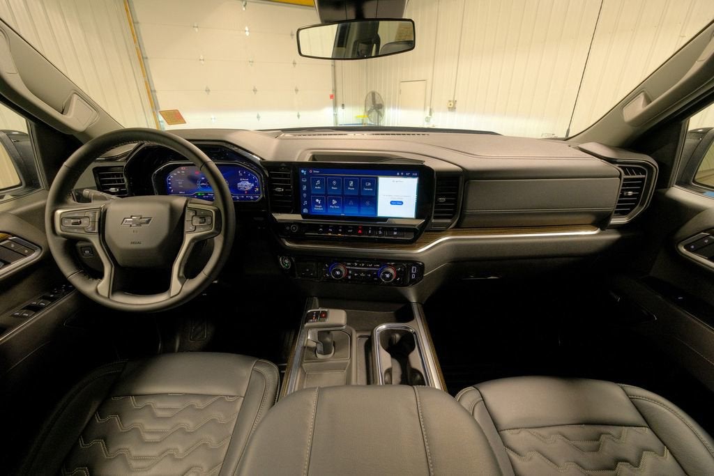 2025 Chevrolet Silverado 1500 RST