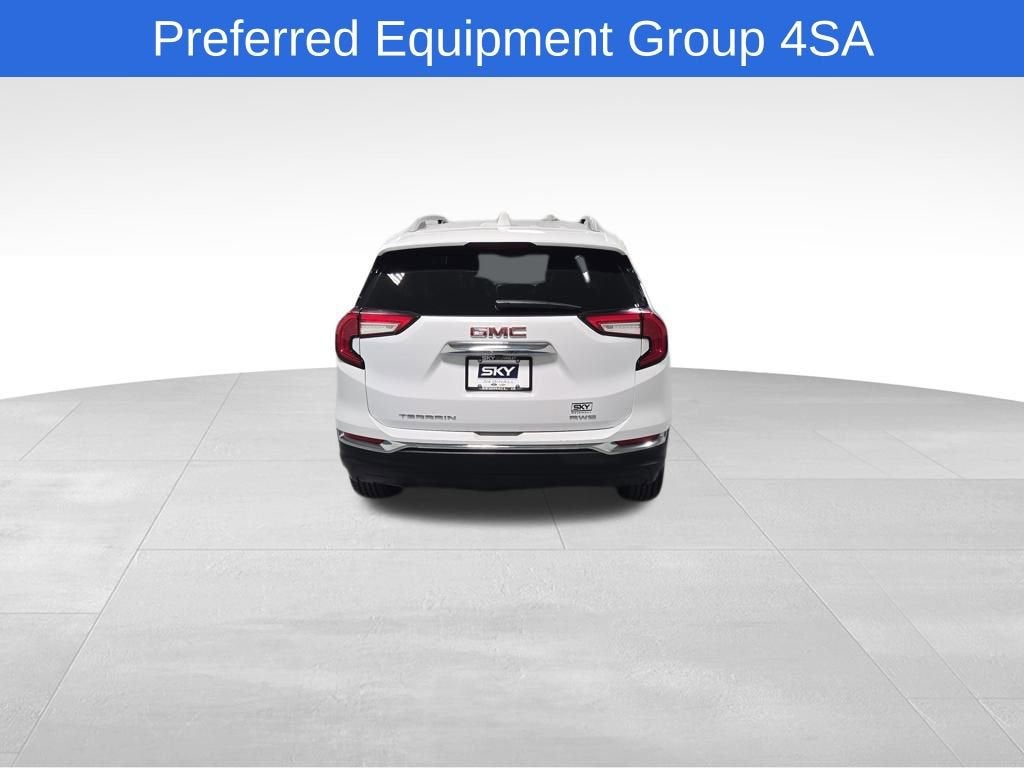 2024 GMC Terrain SLT