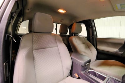 2022 Toyota Tacoma 2WD SR