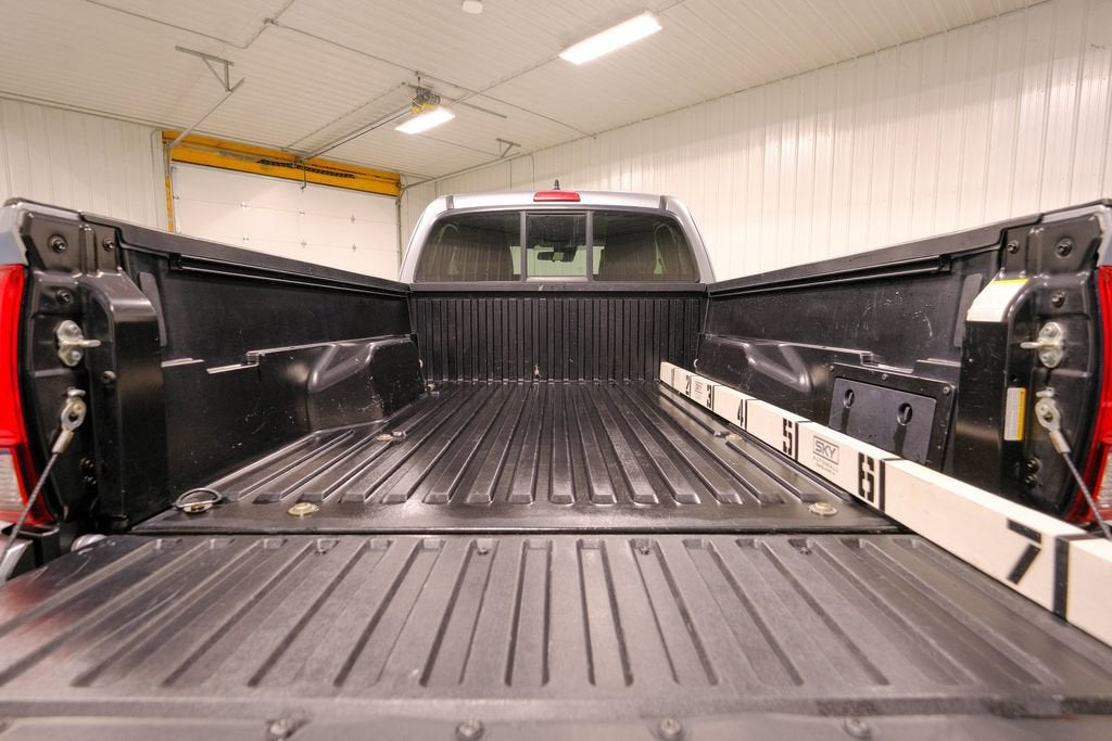 2022 Toyota Tacoma 2WD SR