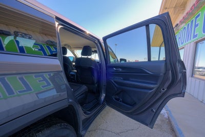 2024 Jeep Grand Cherokee L Laredo 4x4