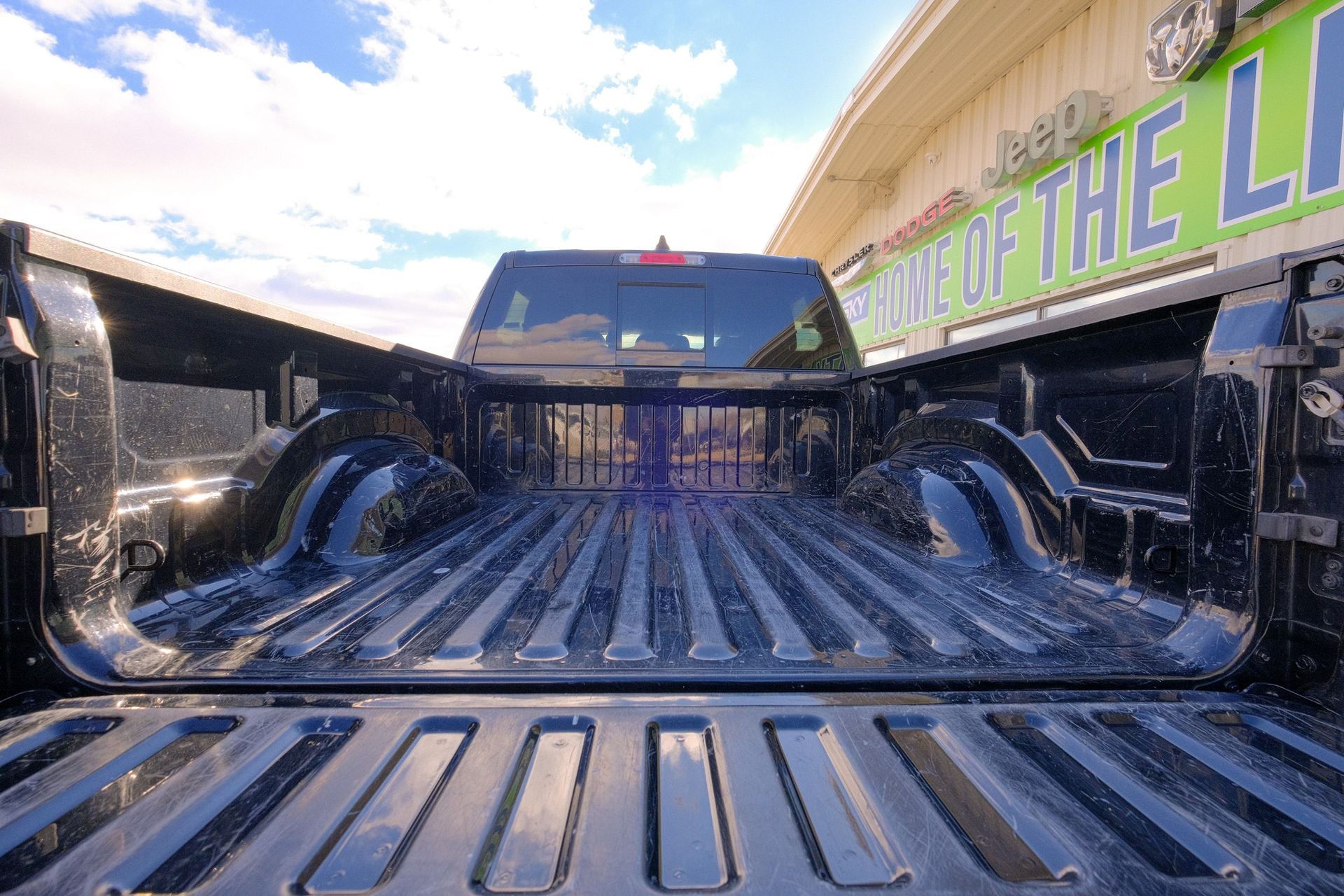 2023 RAM 1500 Big Horn Crew Cab 4x4 5'7' Box