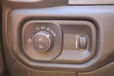 2023 RAM 1500 Big Horn Crew Cab 4x4 5'7' Box