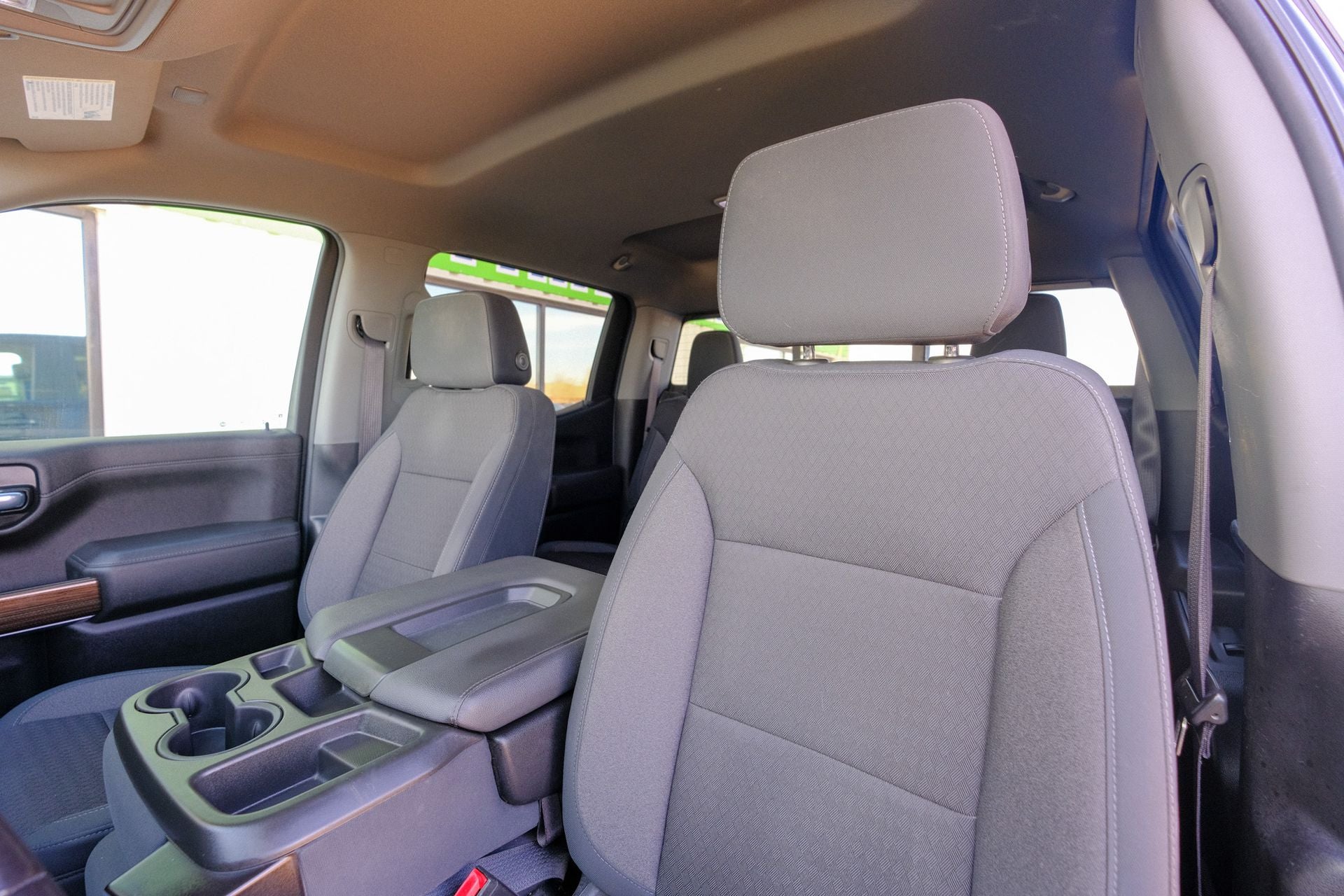 2021 Chevrolet Silverado 1500 2WD Crew Cab Short Bed LT