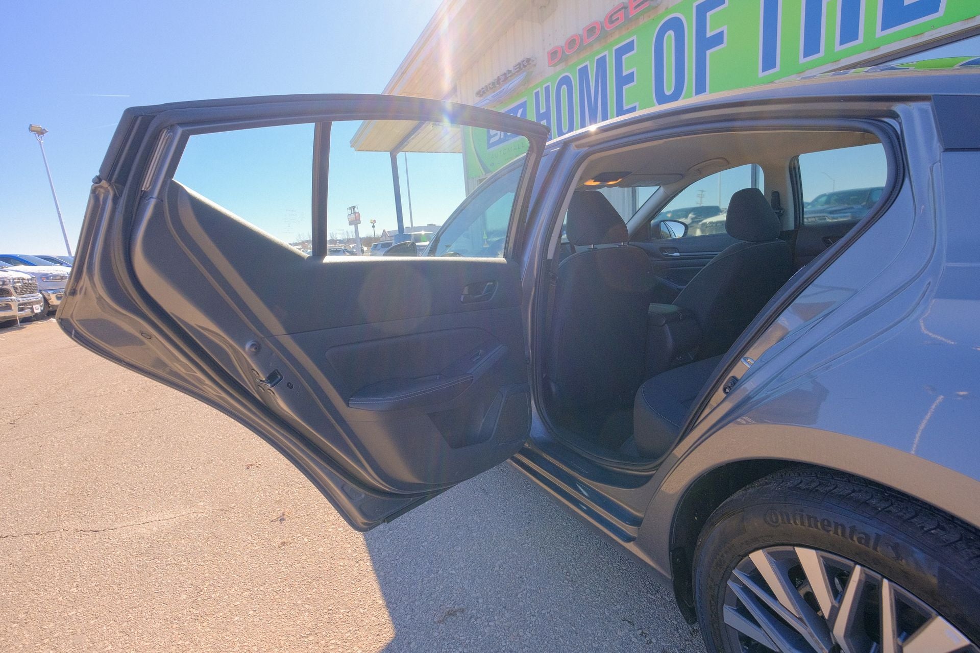 2025 Nissan Altima SV FWD