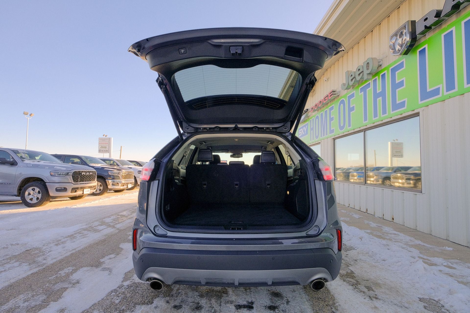 2024 Ford Edge Titanium