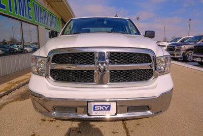 2023 RAM 1500 Classic SLT Crew Cab 4x4 5'7' Box
