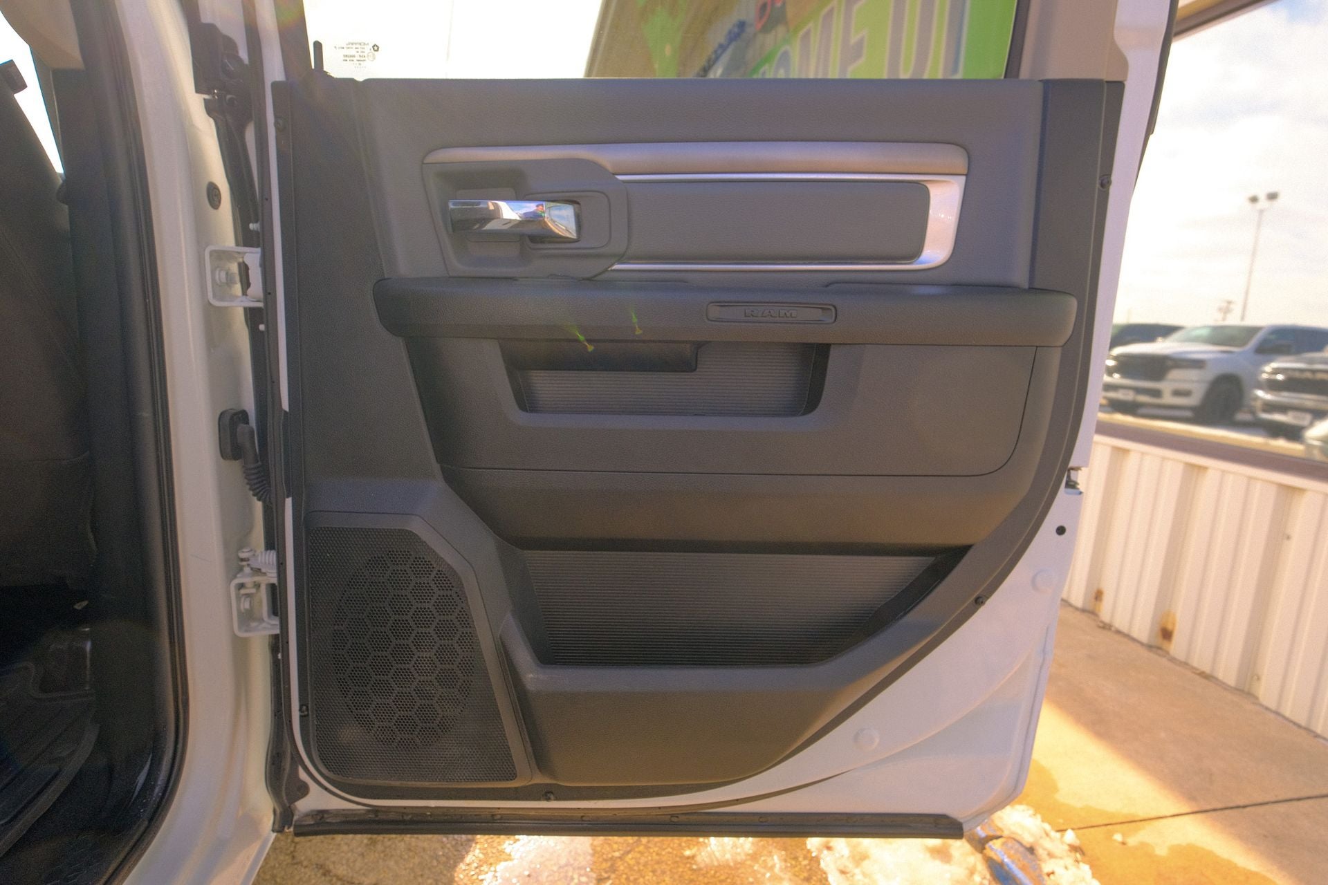 2023 RAM 1500 Classic SLT Crew Cab 4x4 5'7' Box