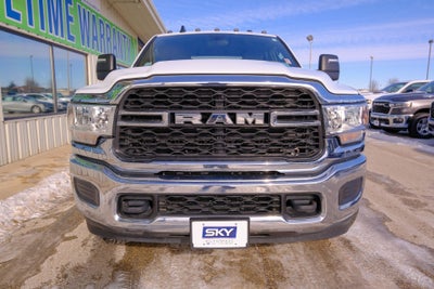 2024 RAM 2500 Tradesman Crew Cab 4x4 8' Box