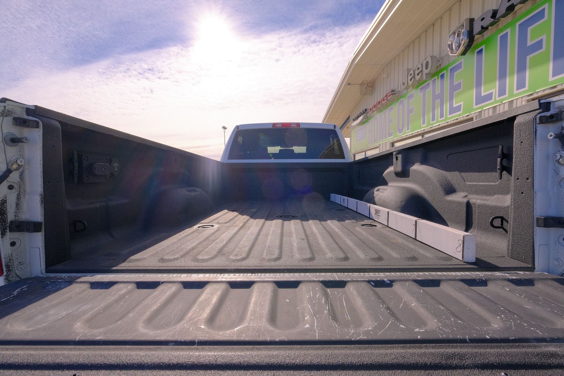 2024 RAM 2500 Tradesman Crew Cab 4x4 8' Box