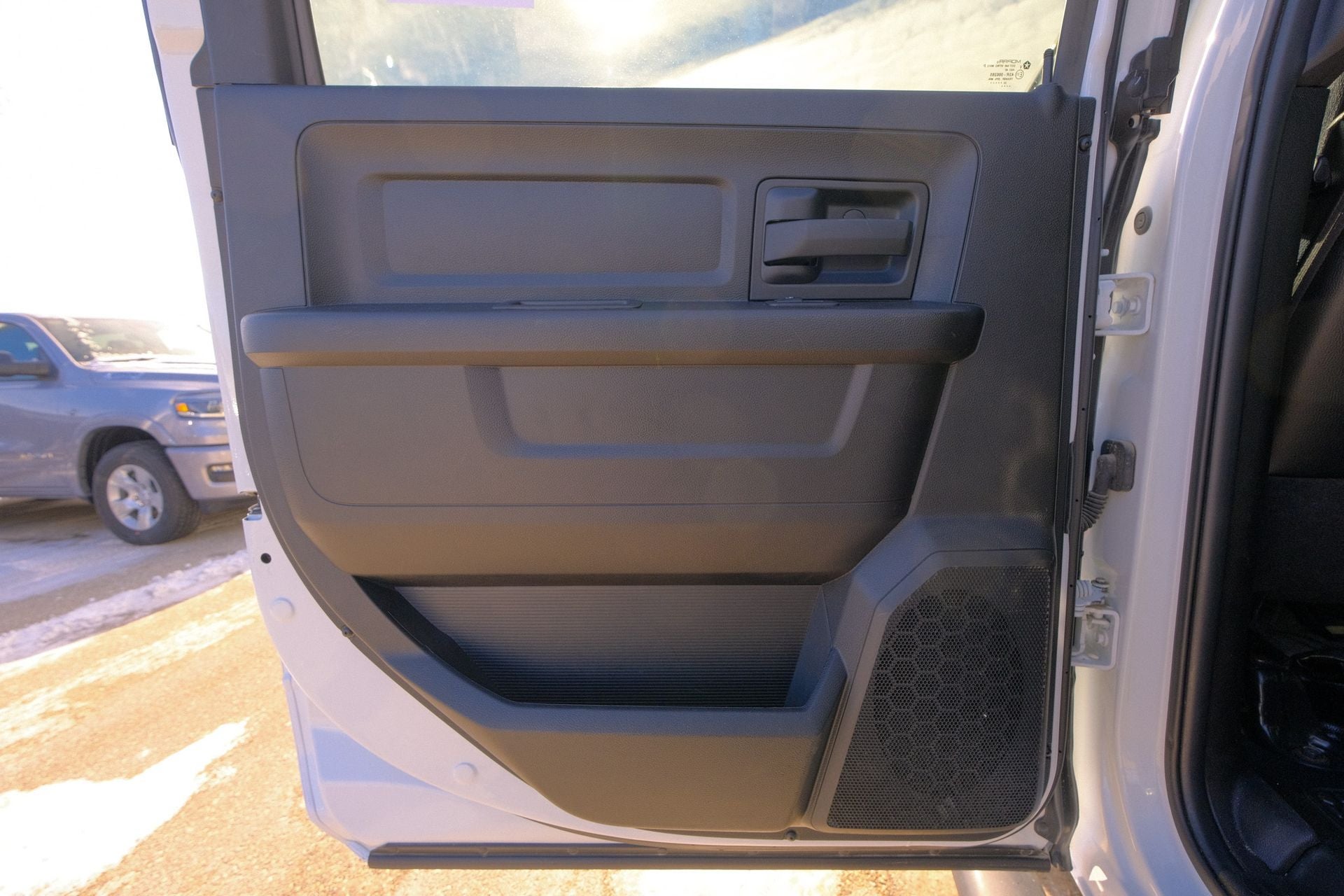 2024 RAM 2500 Tradesman Crew Cab 4x4 8' Box