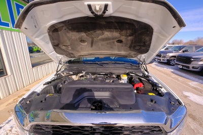 2024 RAM 2500 Tradesman Crew Cab 4x4 8' Box