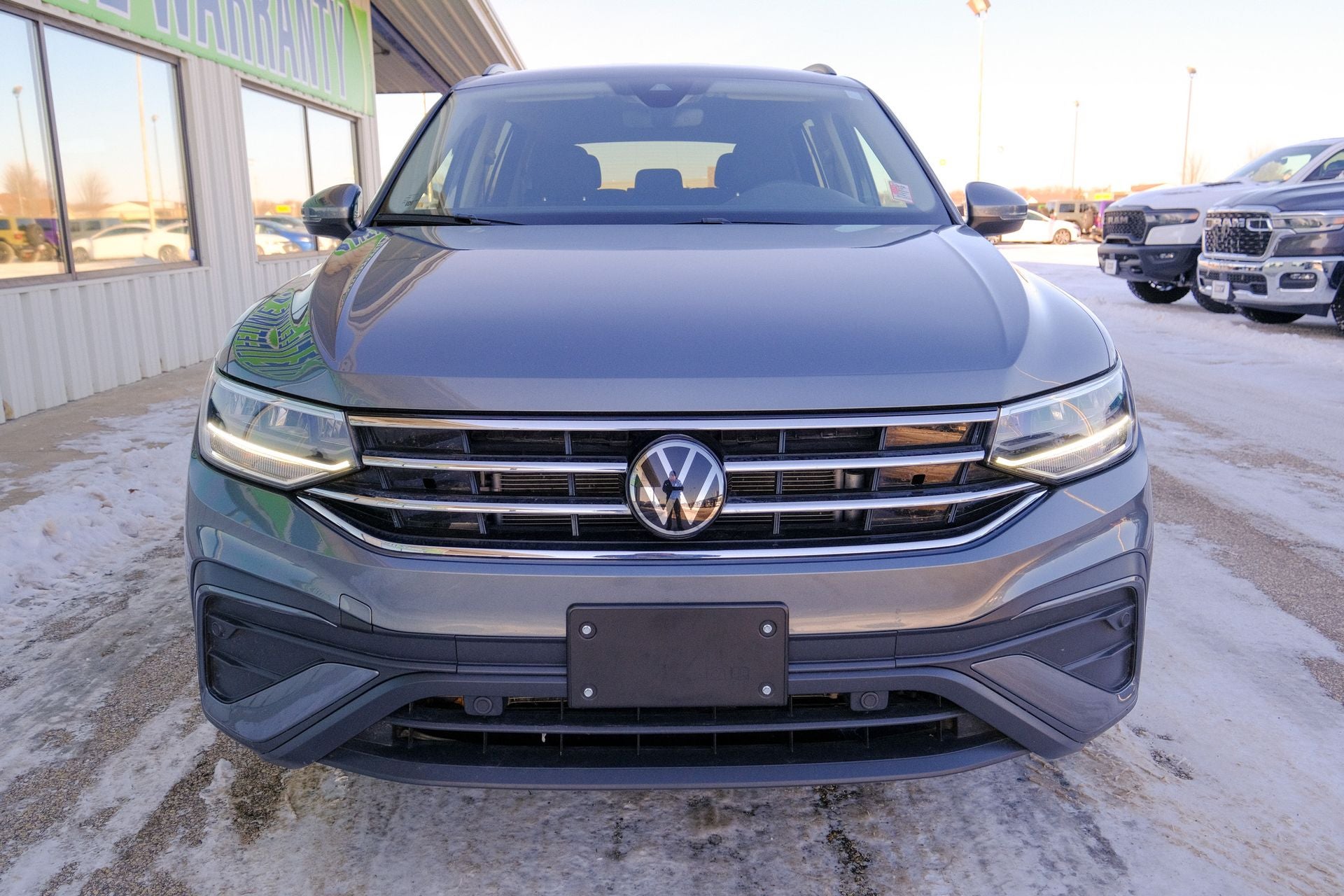 2024 Volkswagen Tiguan 2.0T S