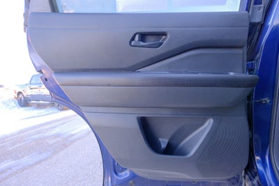 2025 Nissan Pathfinder SV 4WD