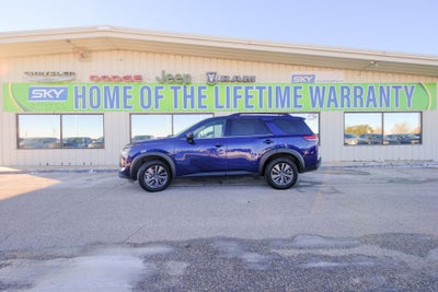 2025 Nissan Pathfinder SV 4WD