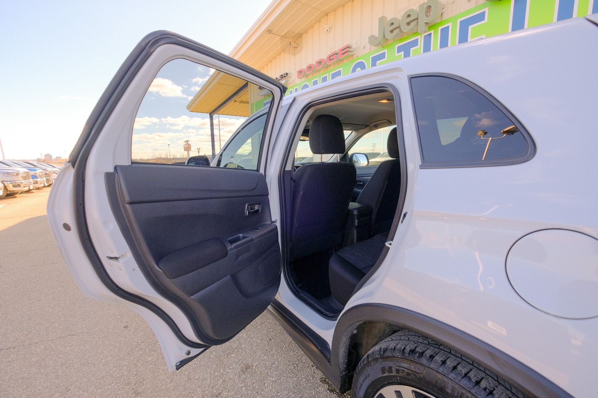 2025 Mitsubishi Outlander Sport 2.0 ES AWC